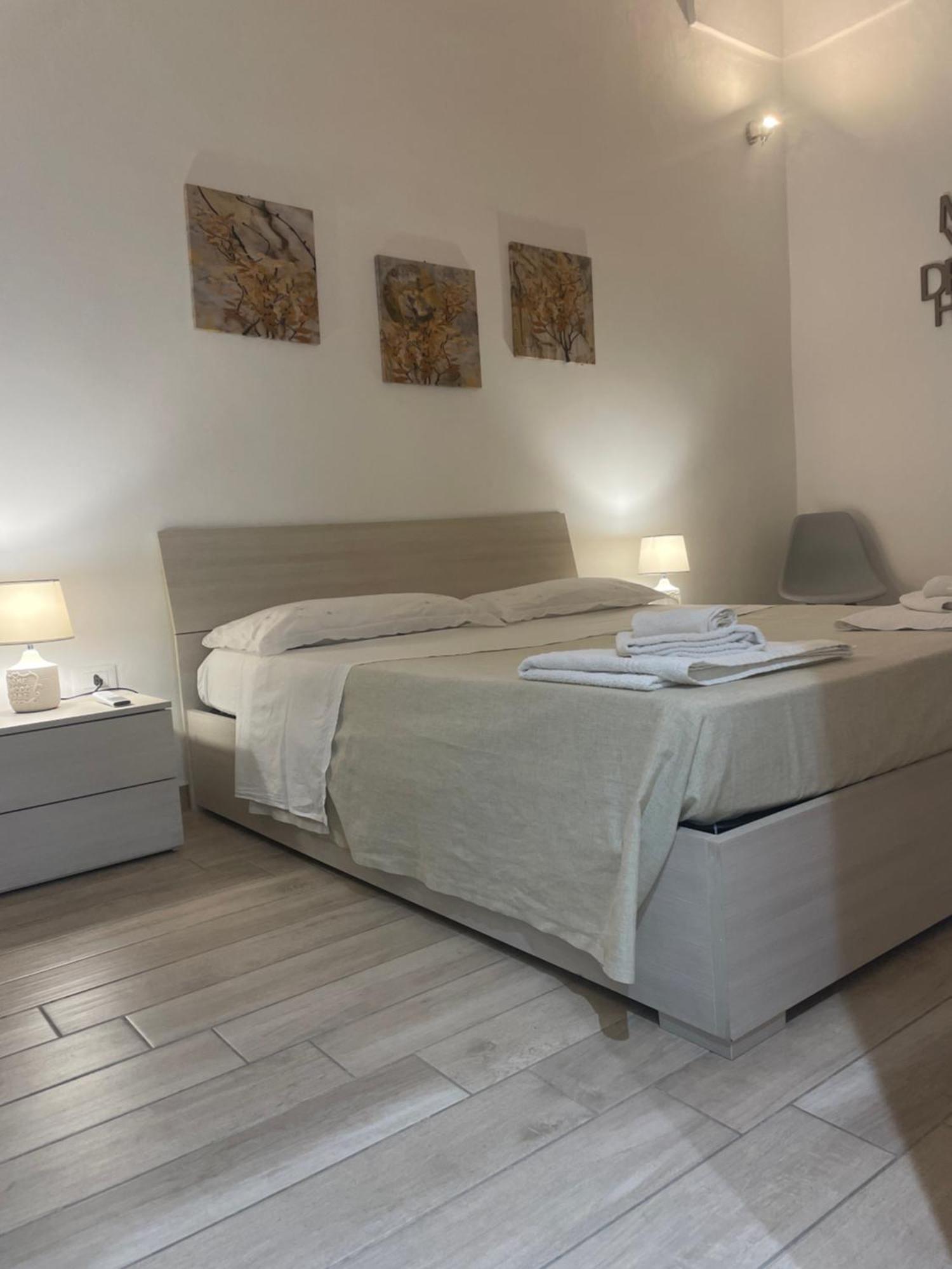 O' Sole Mio Rudiae * Lecce